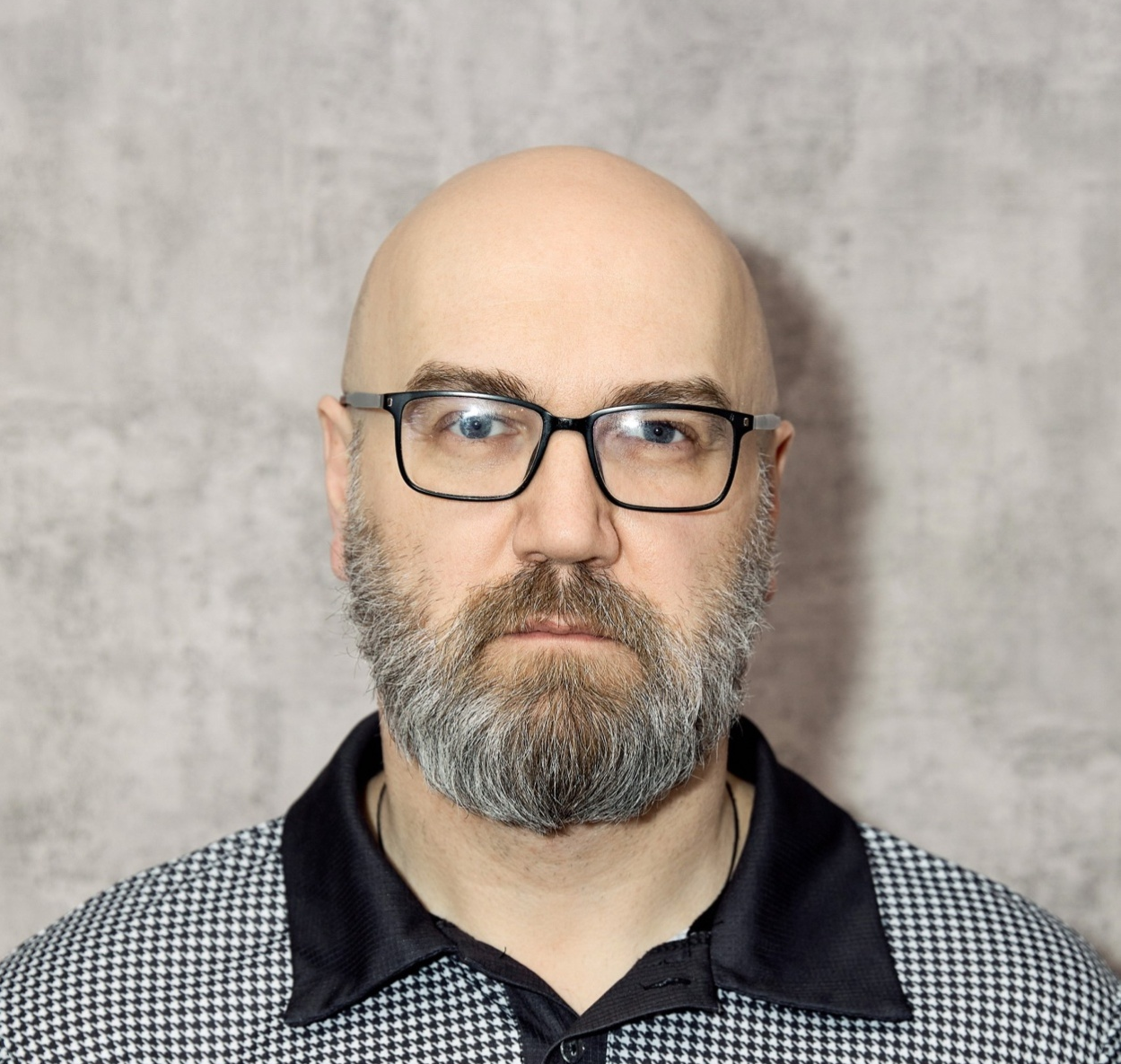 Сазонов Олег Юрьевич